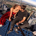 รีวิวหนังเรื่อง Skywalkers A Love Story