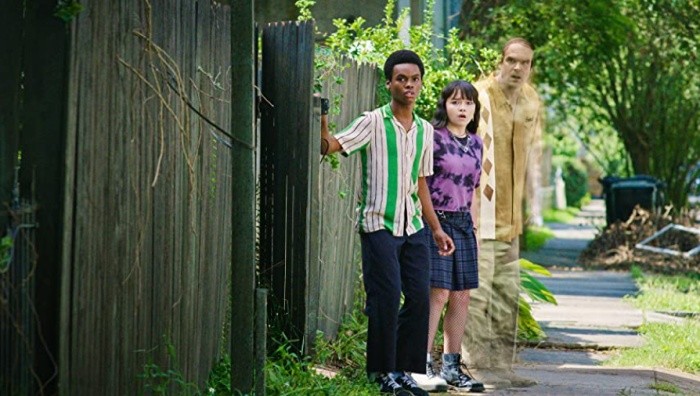 รีวิวหนัง “We Have a Ghost บ้านนี้มีผีป่วน” ปฏิบัติการคนกับผีที่เล่นใหญ่รัชดาลัย