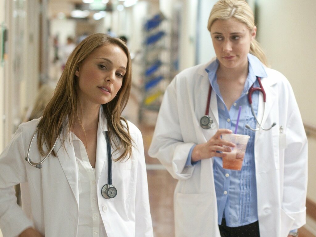 รีวิวหนัง No String Attached