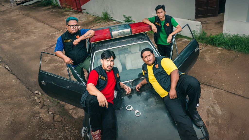 ตำรวจแต่ง กำเนิดผู้พิทักษ์สันติหลุด