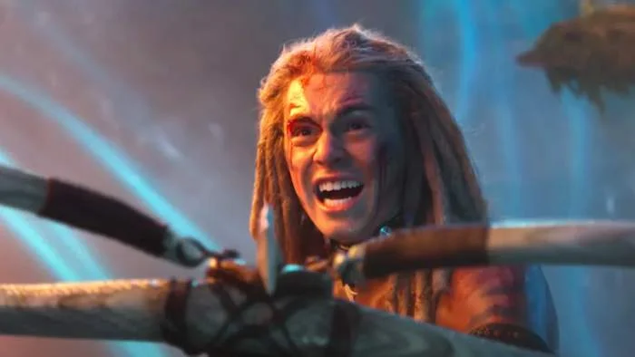 อวตาร อัคนีและธุลีดิน