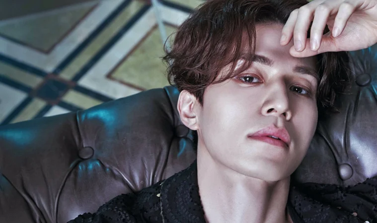 เทพบุตรจิ้งจอกเก้าหาง