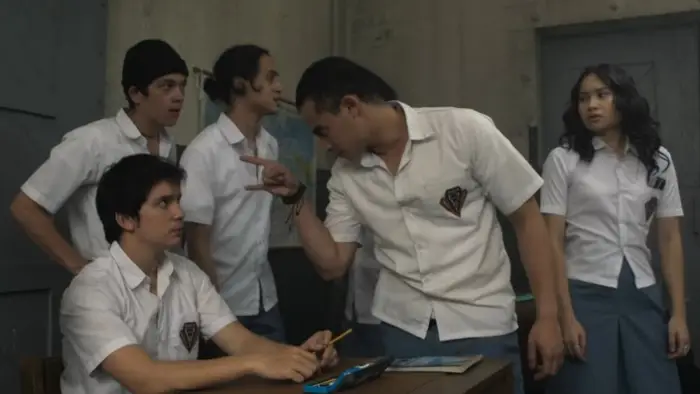 ปิดโรงเรียนล่าโหดครู